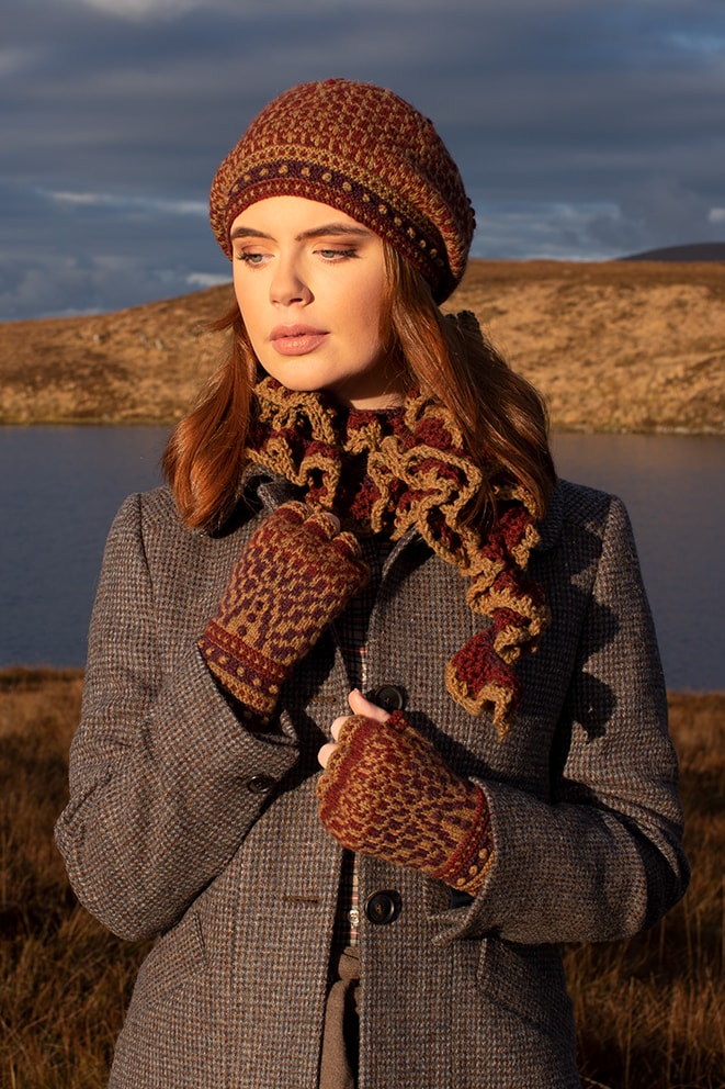 Briodag video class design by Alice Starmore in Hebridean 2 Ply
