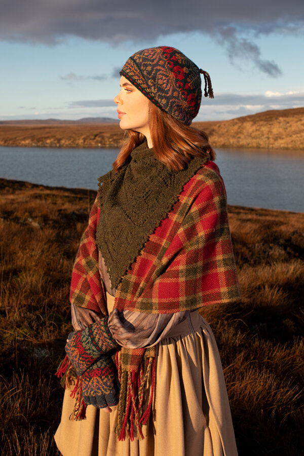 Woven design by Alice Starmore in Hebridean 2 Ply