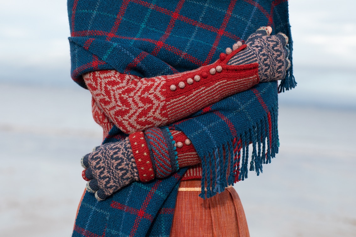 Woven design by Alice Starmore in Hebridean 2 Ply